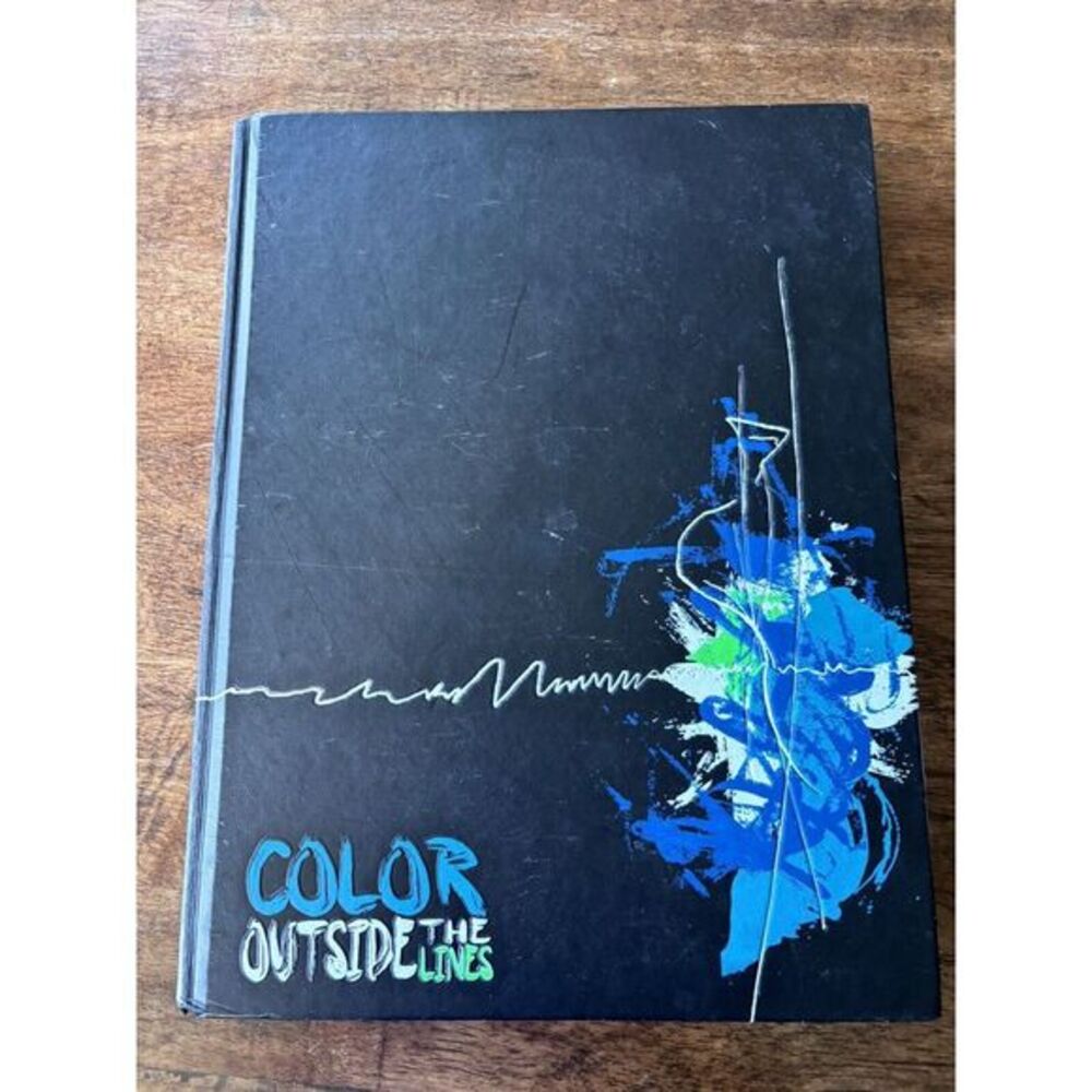 Chippewa Falls High School 2009 Yearbook Chi-Hi CFHS Wisconsin